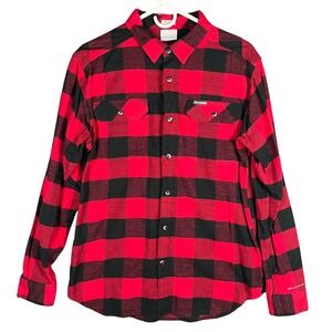 Columbia Button Down Shirt Mens Medium Red Black Buffalo Plaid Omni-Wick XM1447